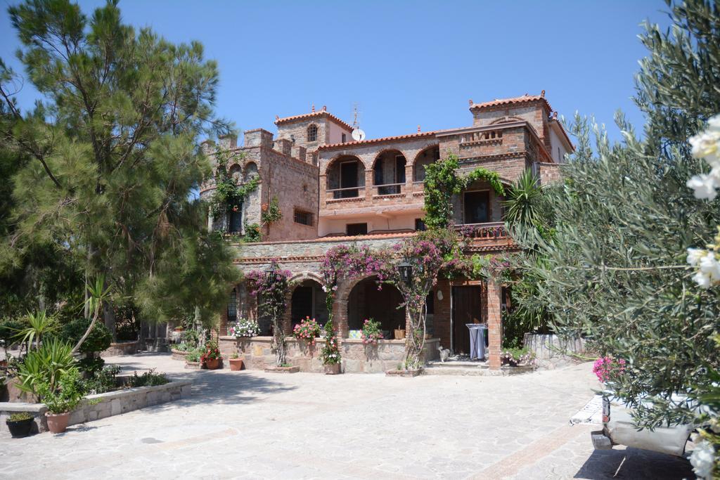 Lesvos Tower House Komninos Sigrion Экстерьер фото